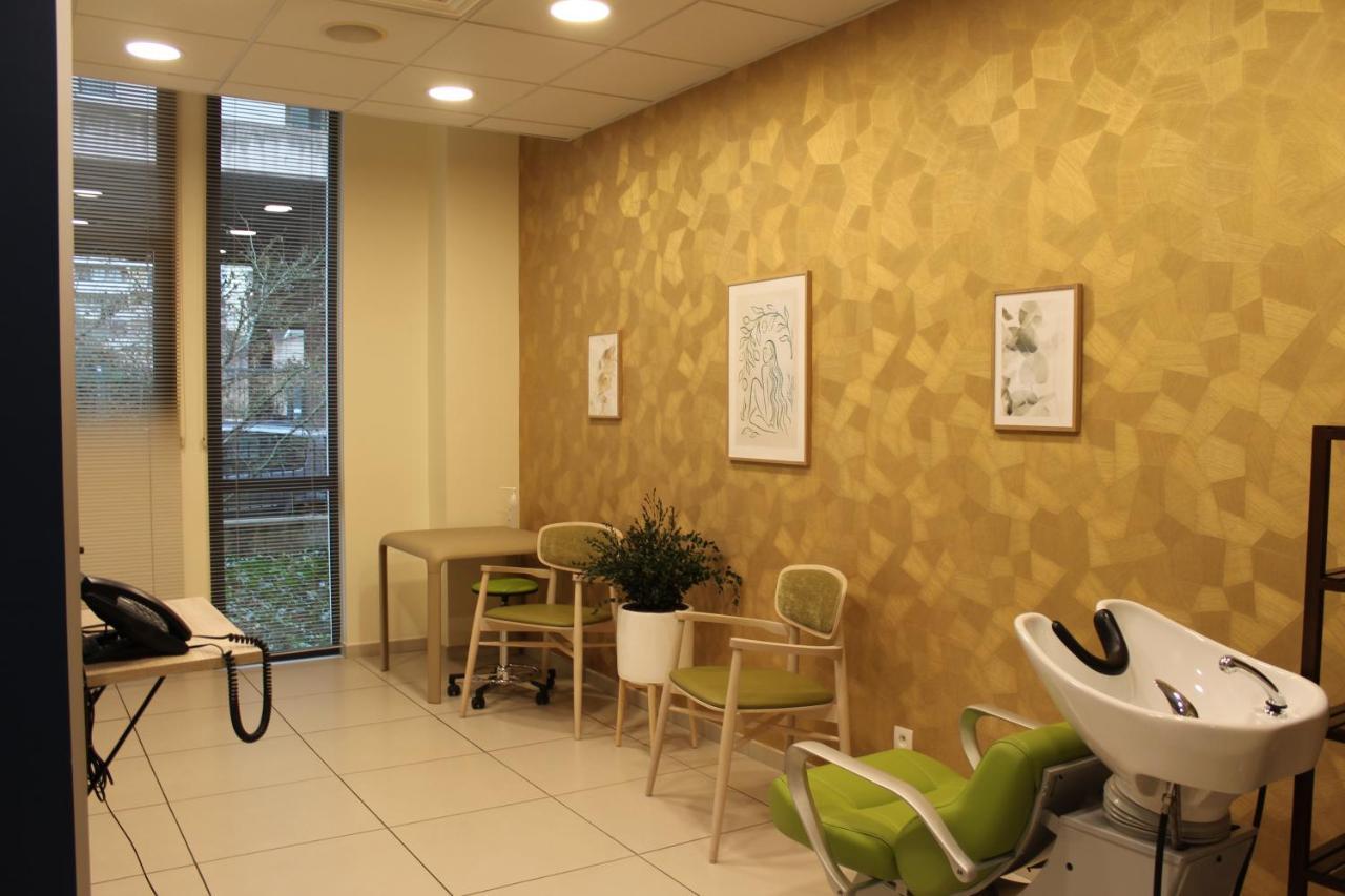 Aparthotel Domitys Le Pont des Lumières Lione Esterno foto