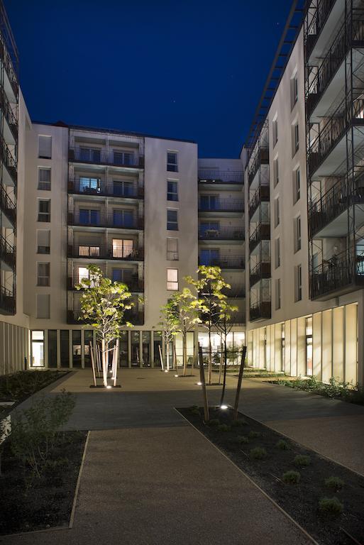 Aparthotel Domitys Le Pont des Lumières Lione Esterno foto